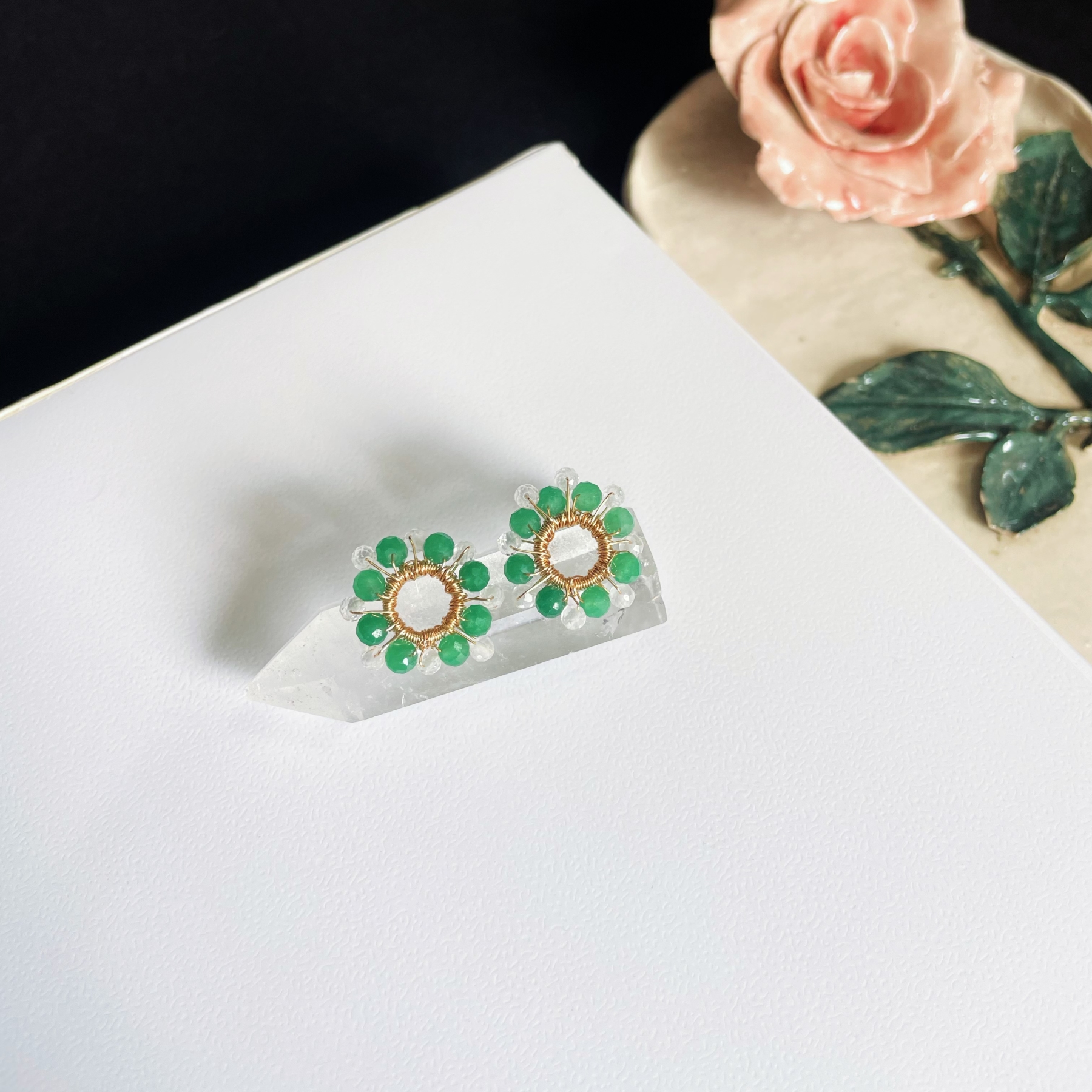 Elegant Sunflower-Inspired Ear Studs with Green Aventurine and Clear Quartz