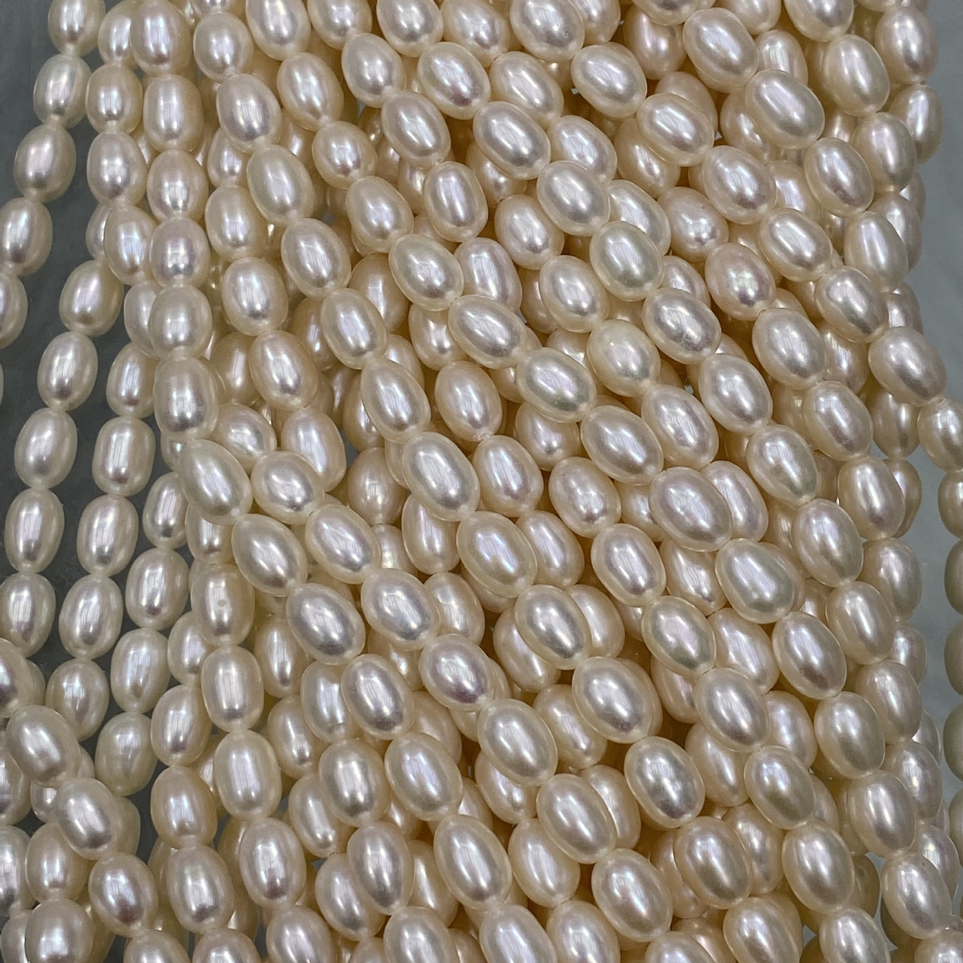 Rice Shaped Drop Shaped Freshwater Pearl Strand 5-6mm 7-8mm