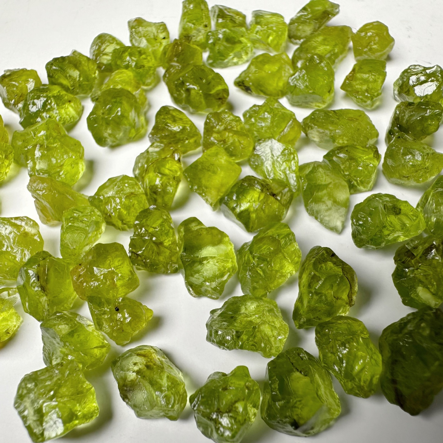 Unpolished Unoptimized Natural Peridot Raw Stone without Drilling 1 Piece
