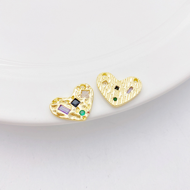 Colored Cubic Zirconia Inlaid Heart Pendant Jewelry Charm