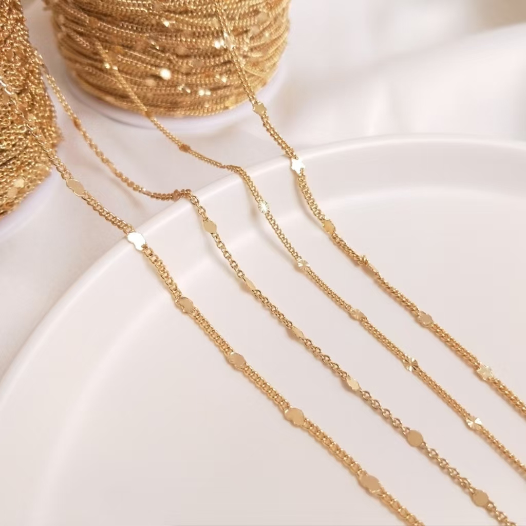 Gold Plated 1.5mm Curb Satellite Chain with Star Flower Heart Flat sheet Decor 1 Meter
