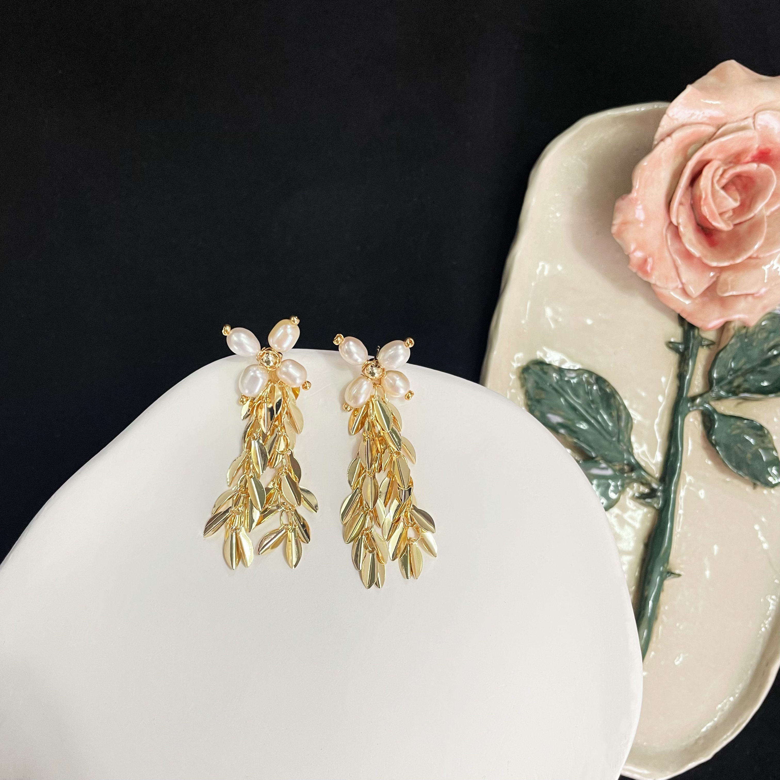Four-Petaled Pearl Flower with Golden Leaves Tassels Earrings