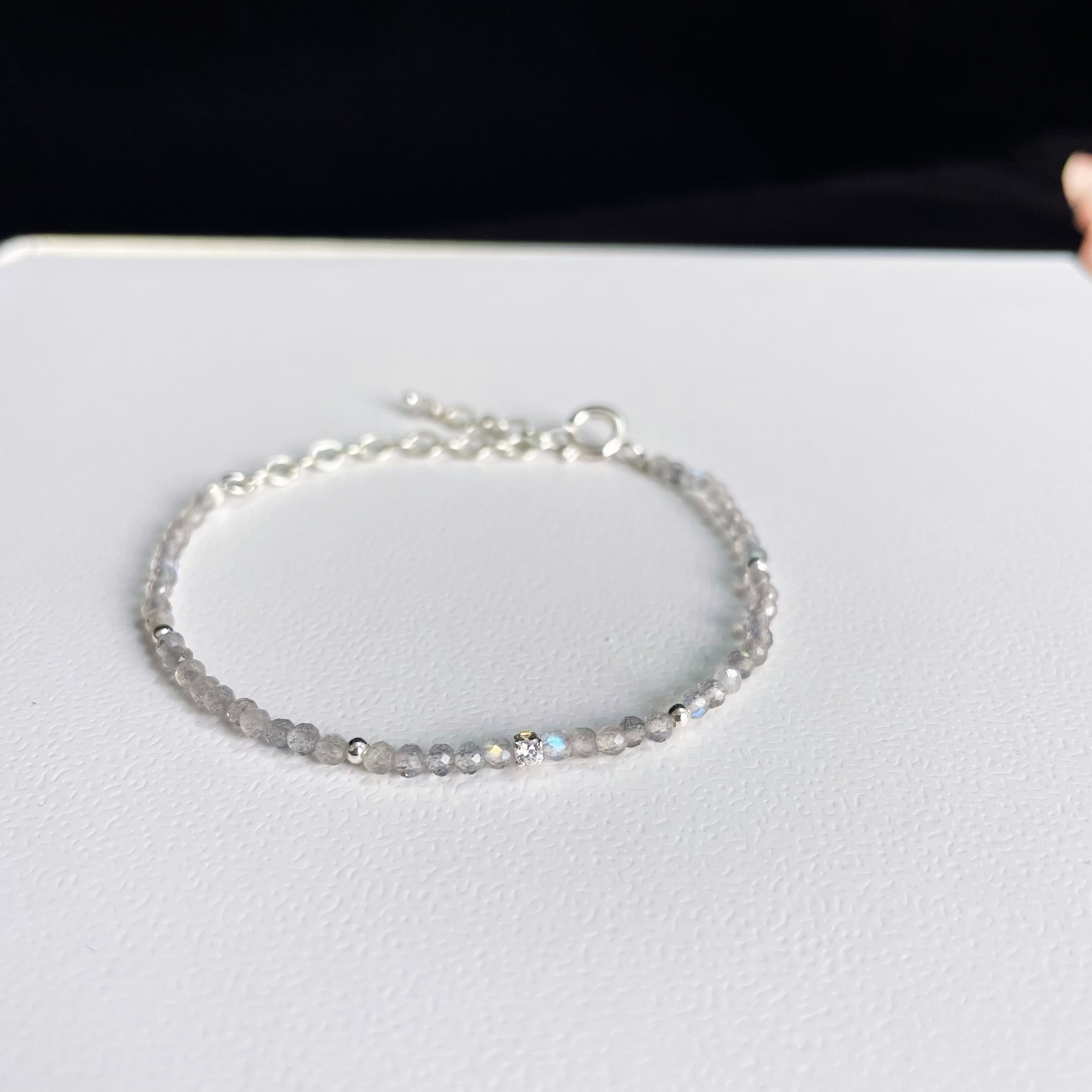 Handcrafted Dainty Thin Labradorite Faced Beads Bracelet