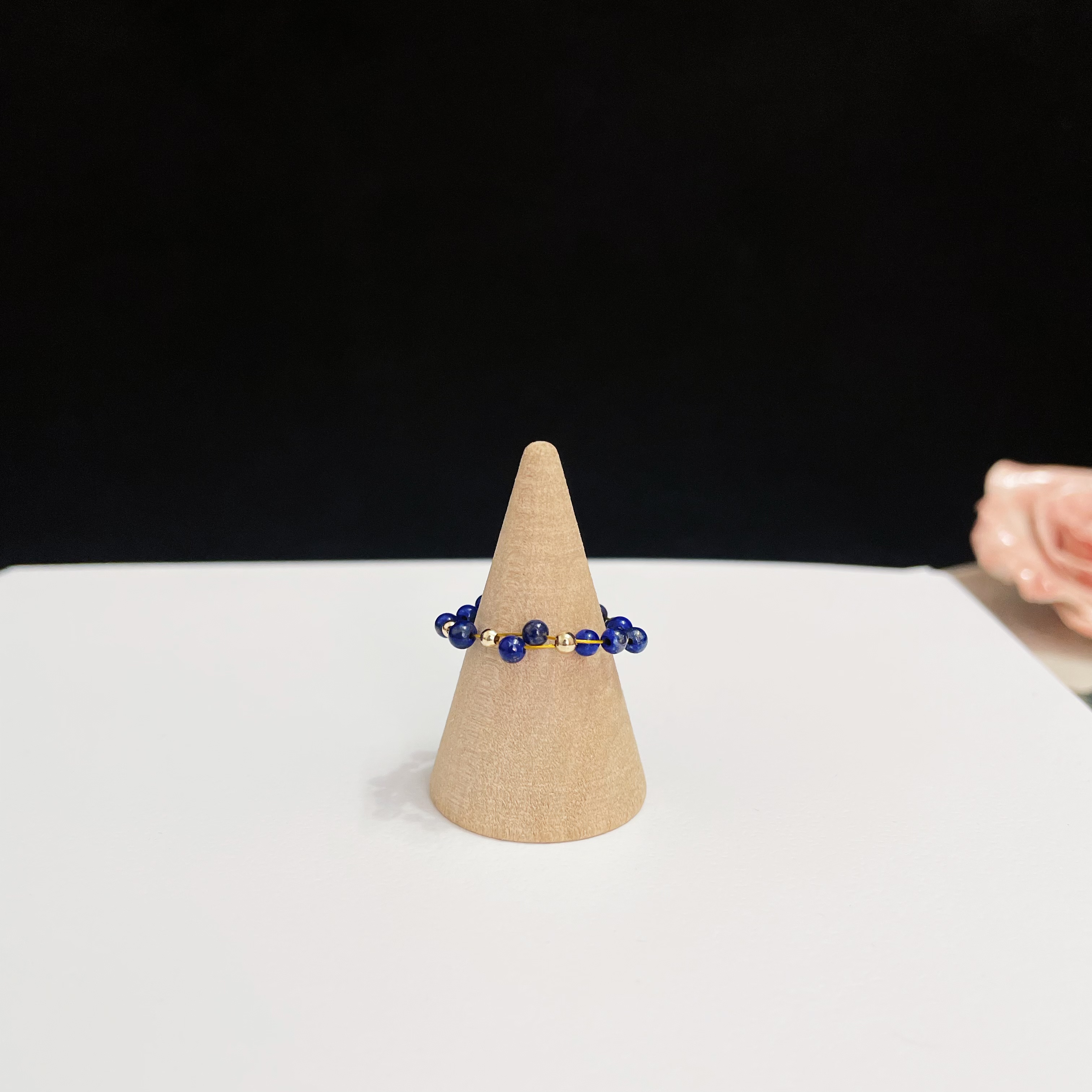 Woven Dual-Line Gemstone Ring Red Agate, Lapis Lazuli, and Rainbow Tou