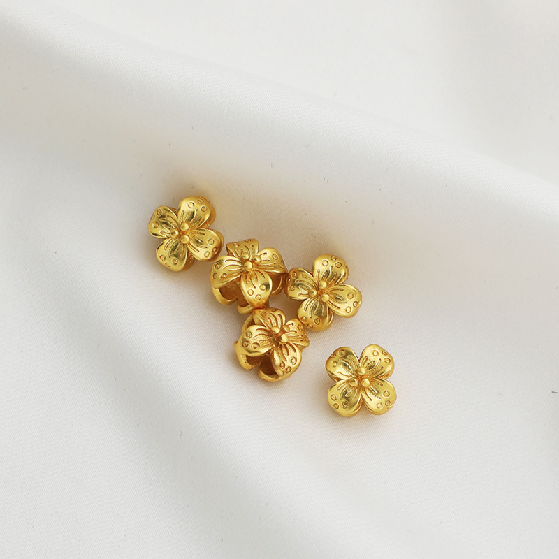Gold Plated Copper Three-Dimensional Four-Leaf Clover Spacer Bead