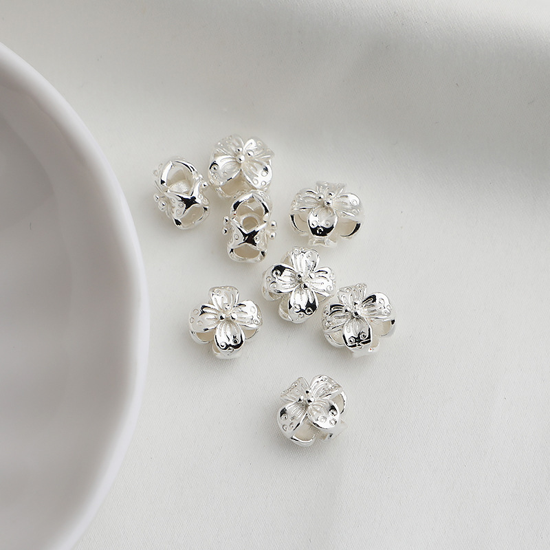 Gold Plated Copper Three-Dimensional Four-Leaf Clover Spacer Bead