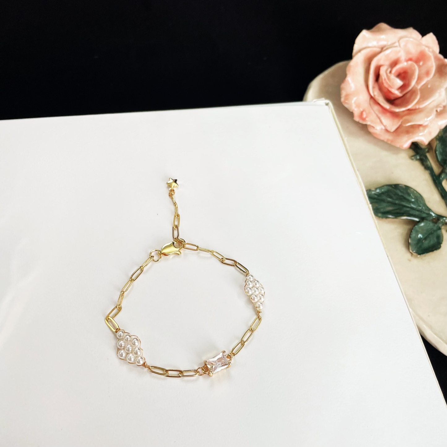 Paperclip Chain Bracelet with beads woven Rhombus and Rectangle Zircon