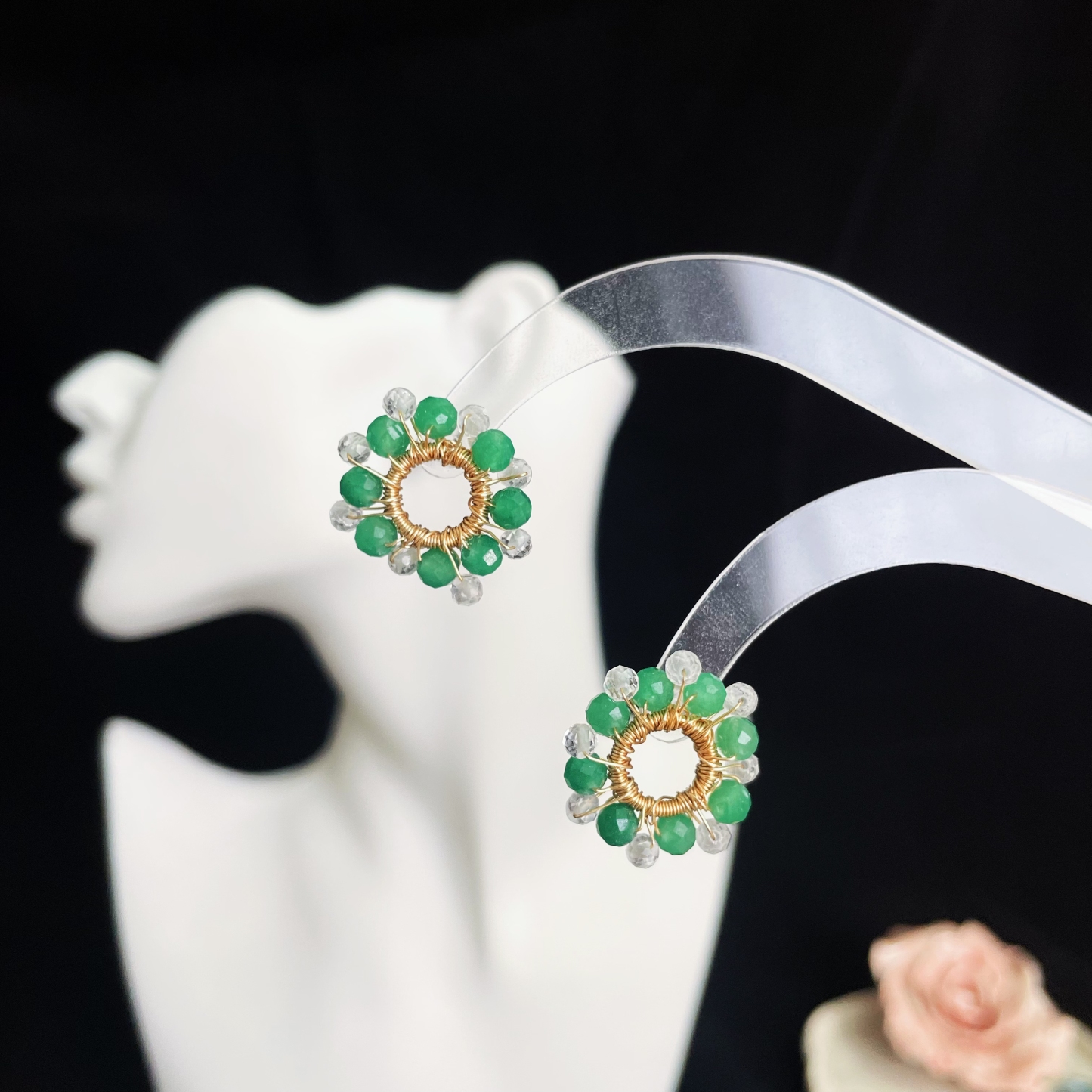 Elegant Sunflower-Inspired Ear Studs with Green Aventurine and Clear Quartz