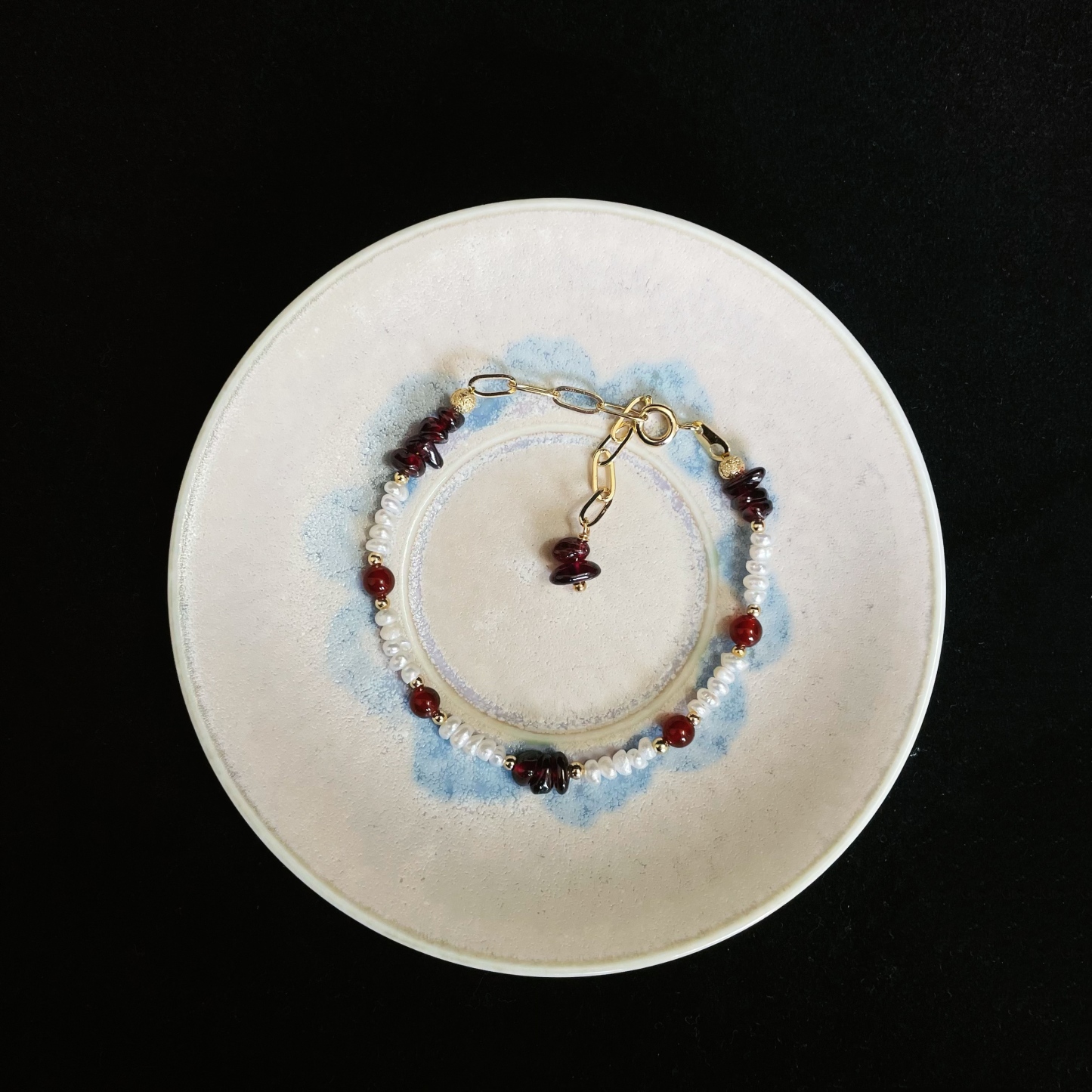 Irregular Garnet Pearls & Red Agate One-Line Bracelet