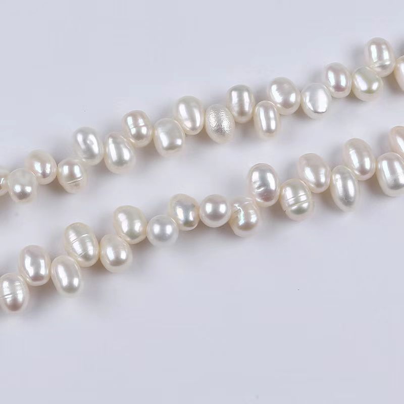 Natural 4.5-5.5mm Side Drilled Rice-Shaped Freshwater Pearls Strand