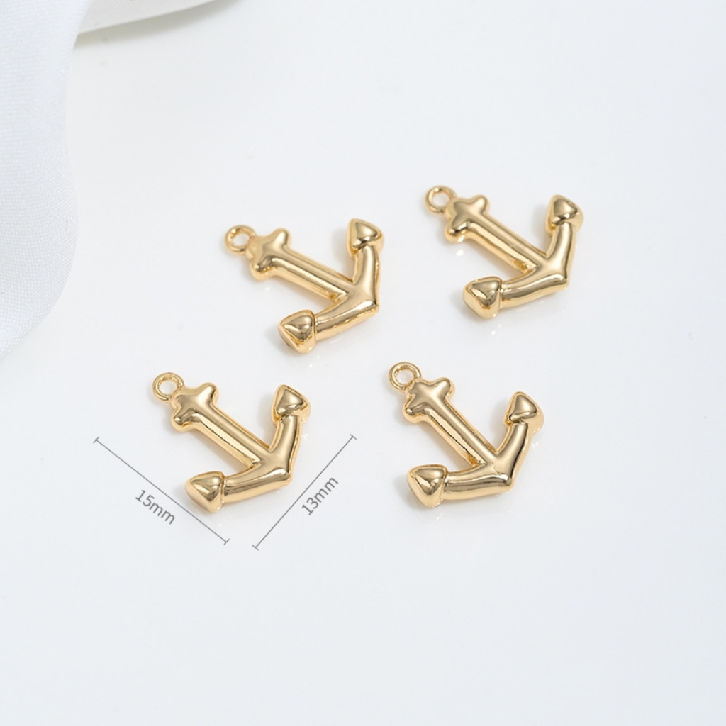 14k Gold Marine Organism Theme Charm Pendant-likayjewel