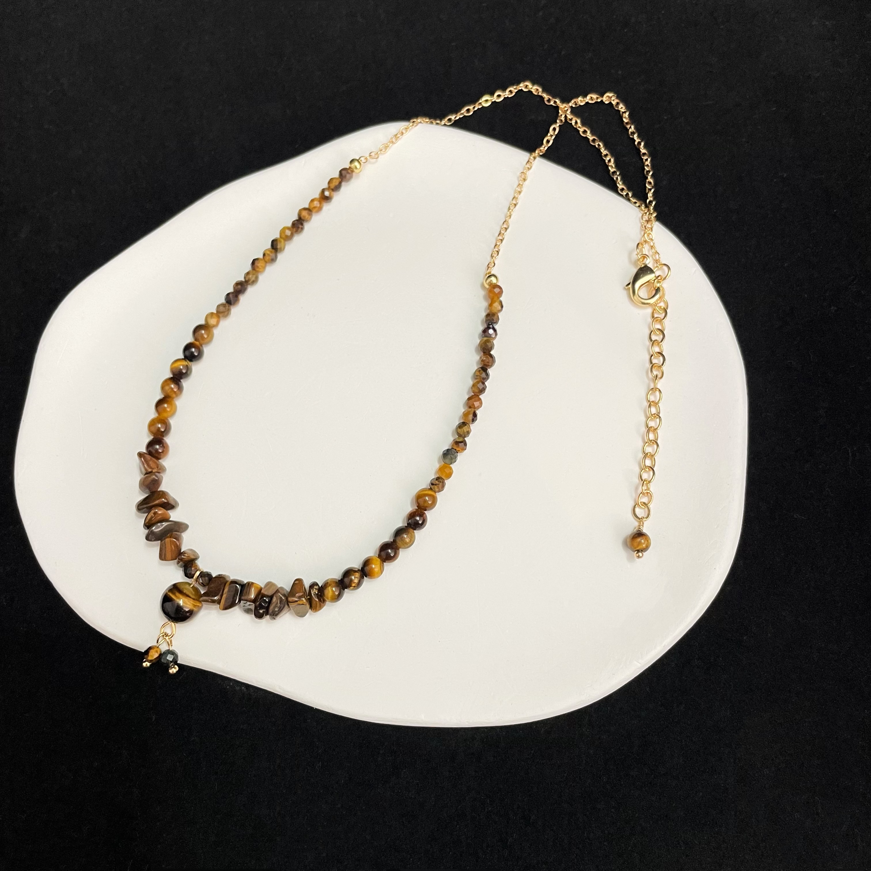 Energizing Tiger's Eye Beads Necklace Sweater Chain