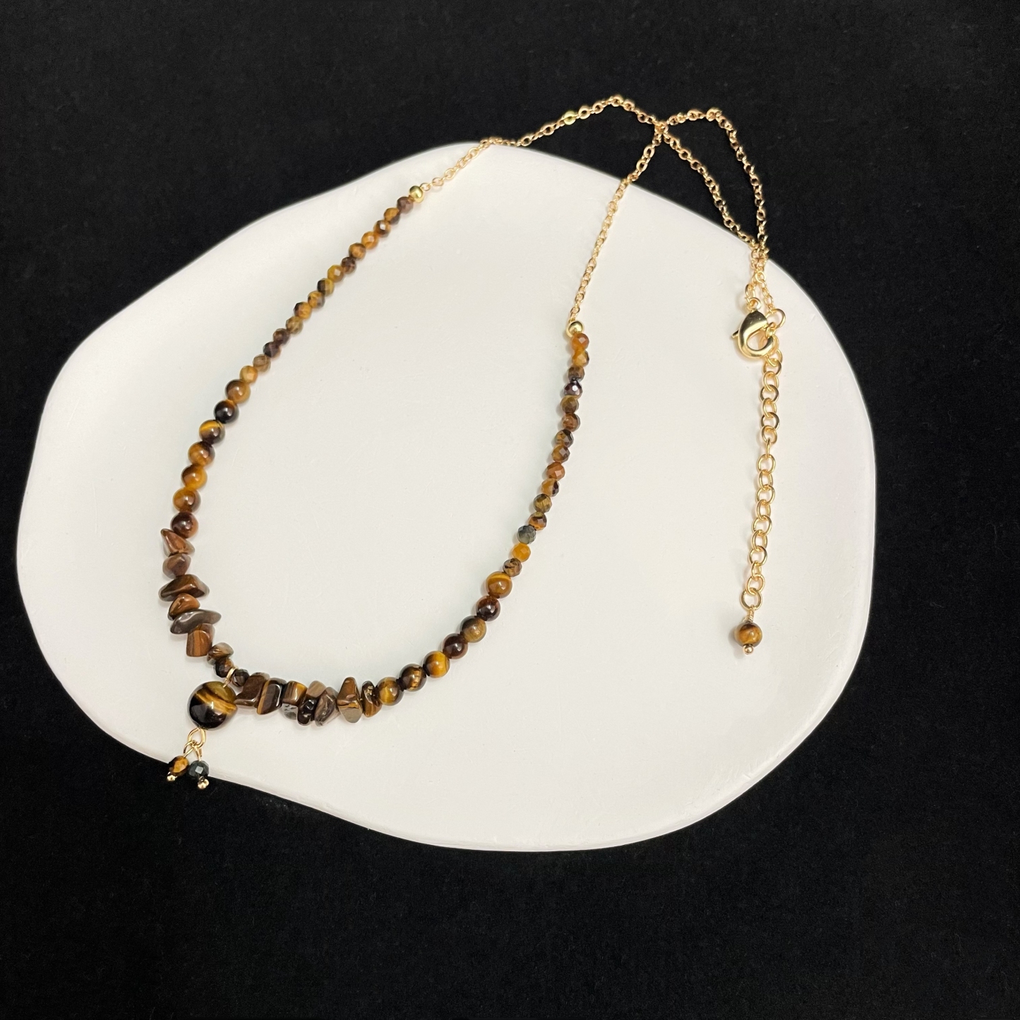 Energizing Tiger's Eye Beads Necklace Sweater Chain