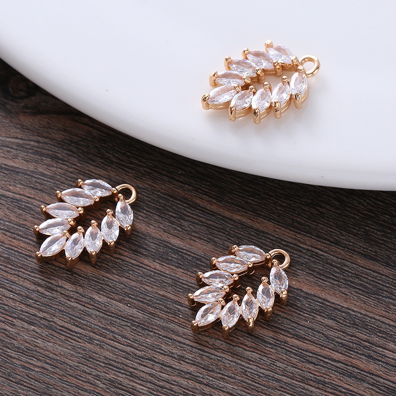  19*12.5mm Feather Leaf Zircon Charm Pendant