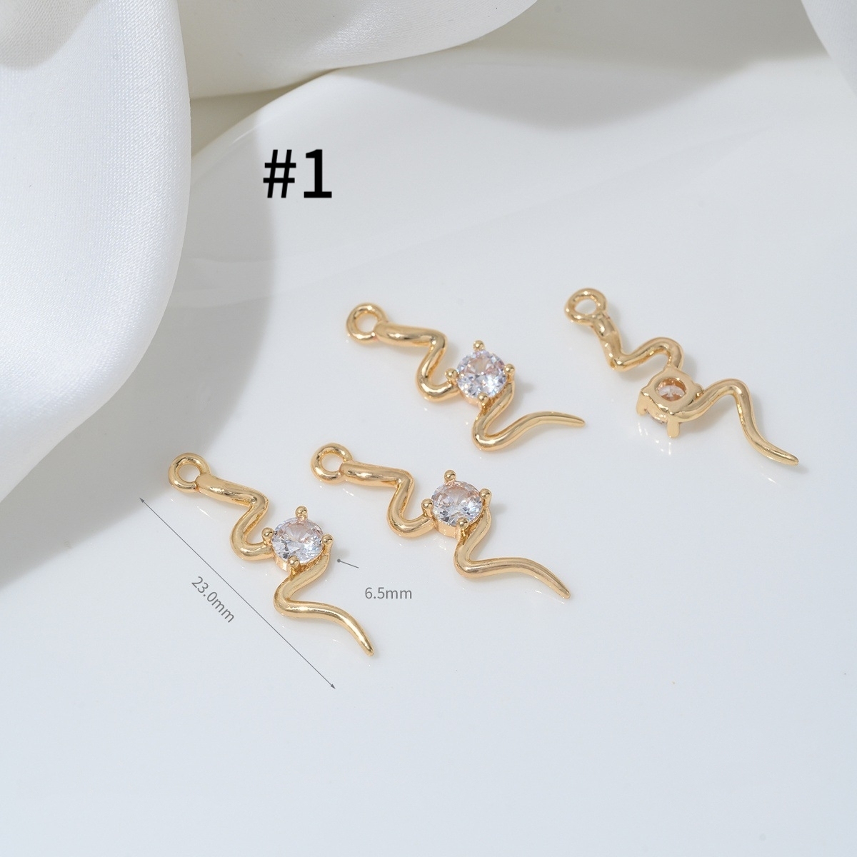 Cubic Zirconia Inlaid Gold Plated Spirit Snake Theme Pendant Jewelry C