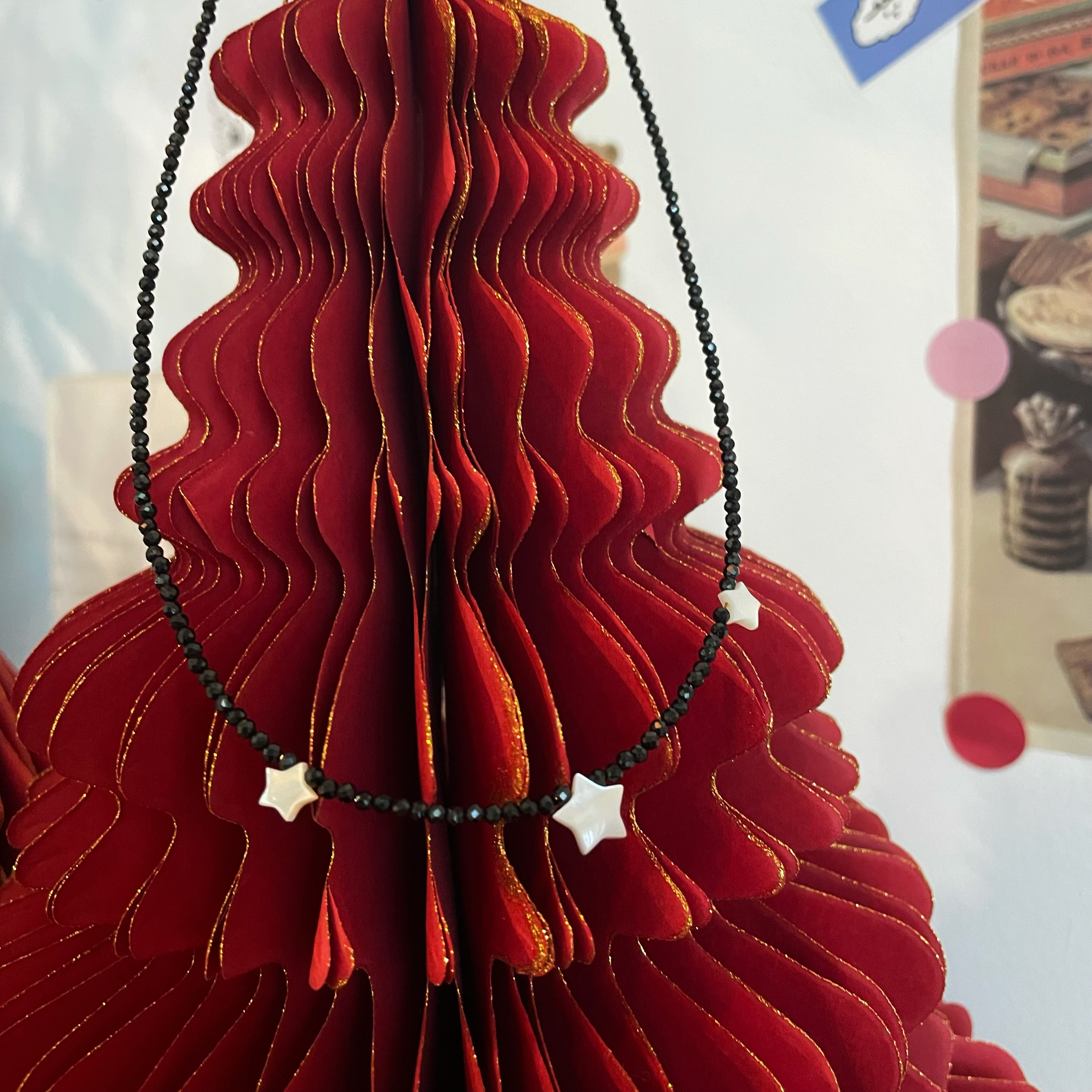 Black Spinel Mini Faceted Beads with Shell Star Necklace