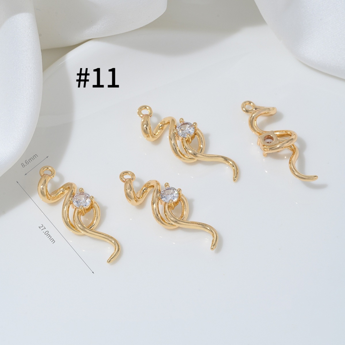 Cubic Zirconia Inlaid Gold Plated Spirit Snake Theme Pendant Jewelry Charm