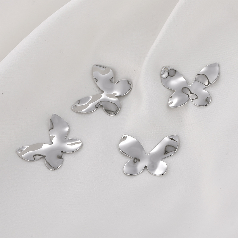 20*15mm 14k Gold Plated Brass Exquisite Butterfly Charm Pendant