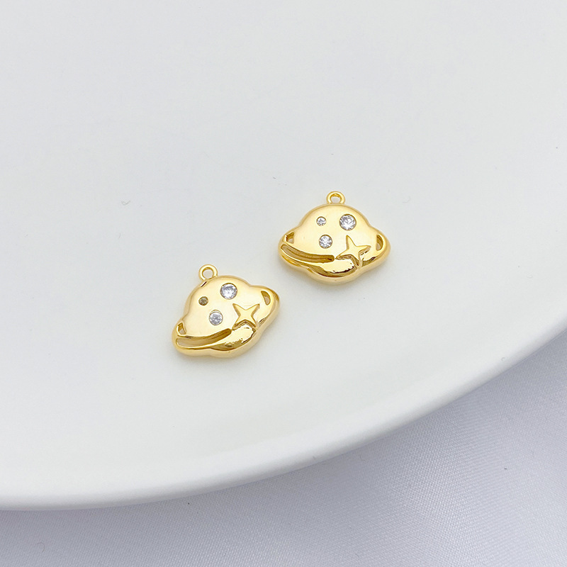 Cute Gold Plated Weather Theme Clouds Charms Jewelry Pendant for DIY Multiple Style