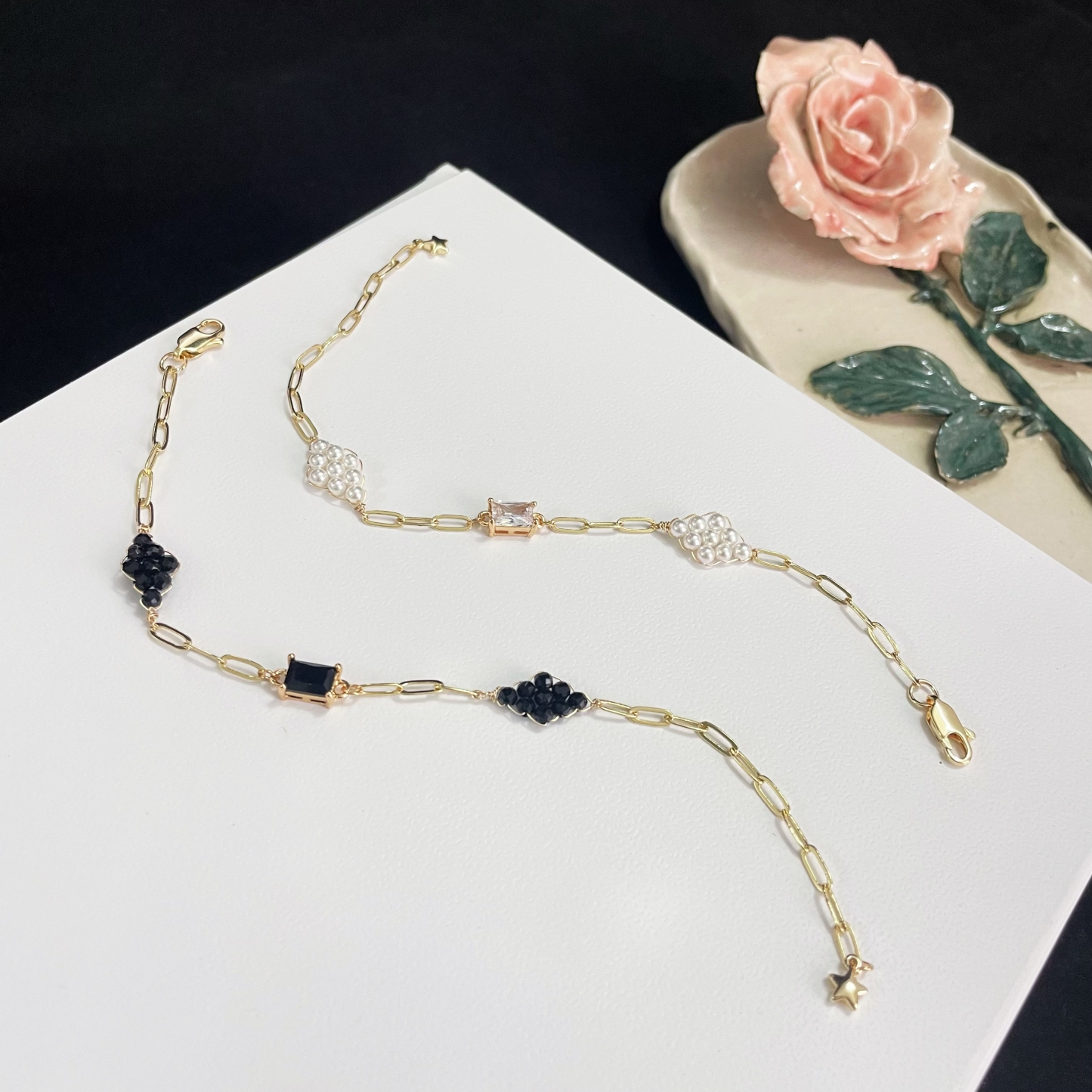 Paperclip Chain Bracelet with beads woven Rhombus and Rectangle Zircon