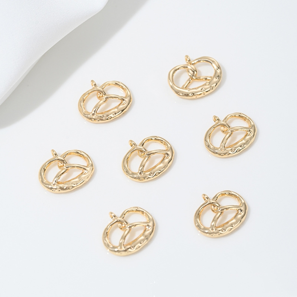 Gold Plated Cake Cookie Pendant Afternoon Tea Theme Charms for DIY