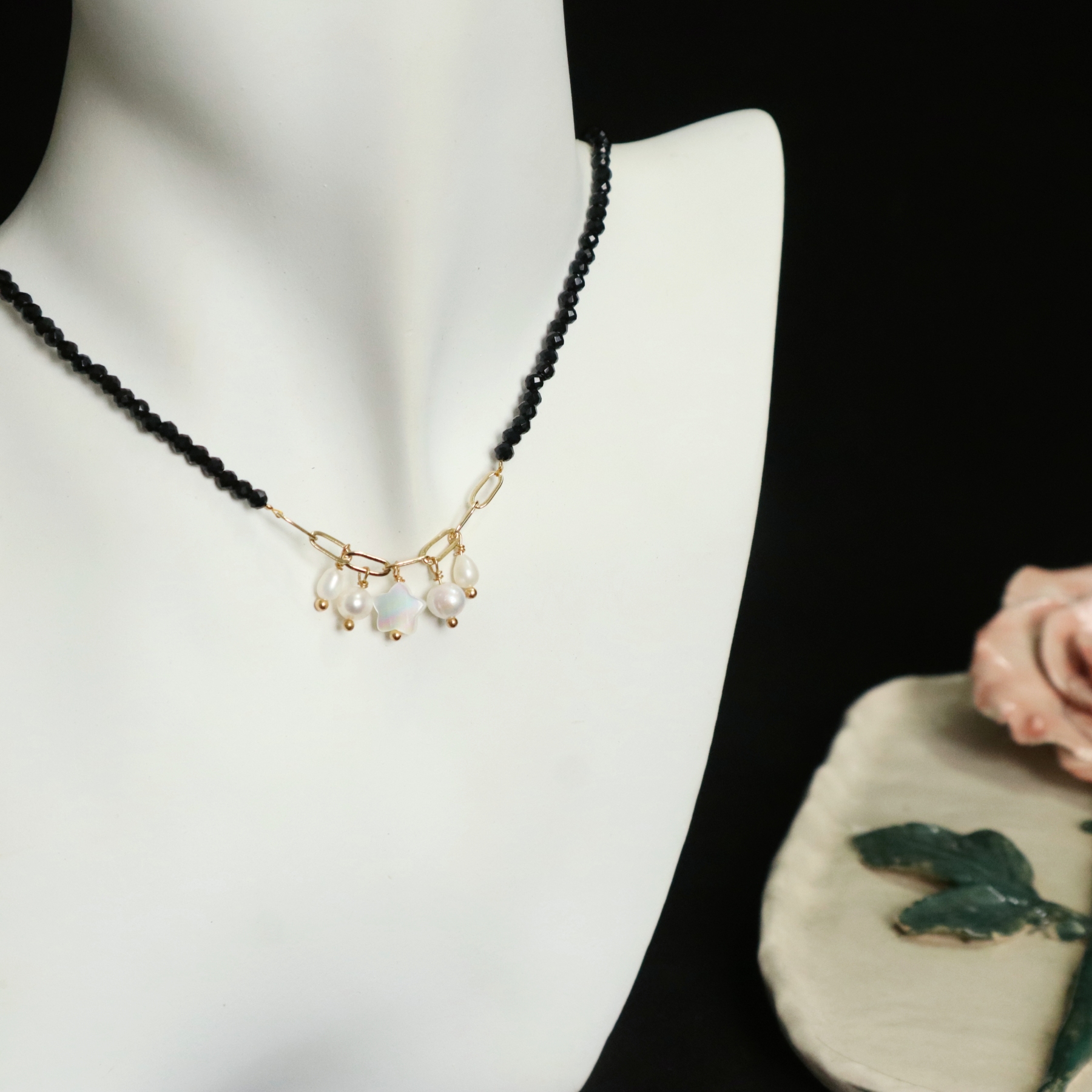 Elegant Black Spinel Faced Beads Necklace with Mother-of-Pearl Star and Pearls