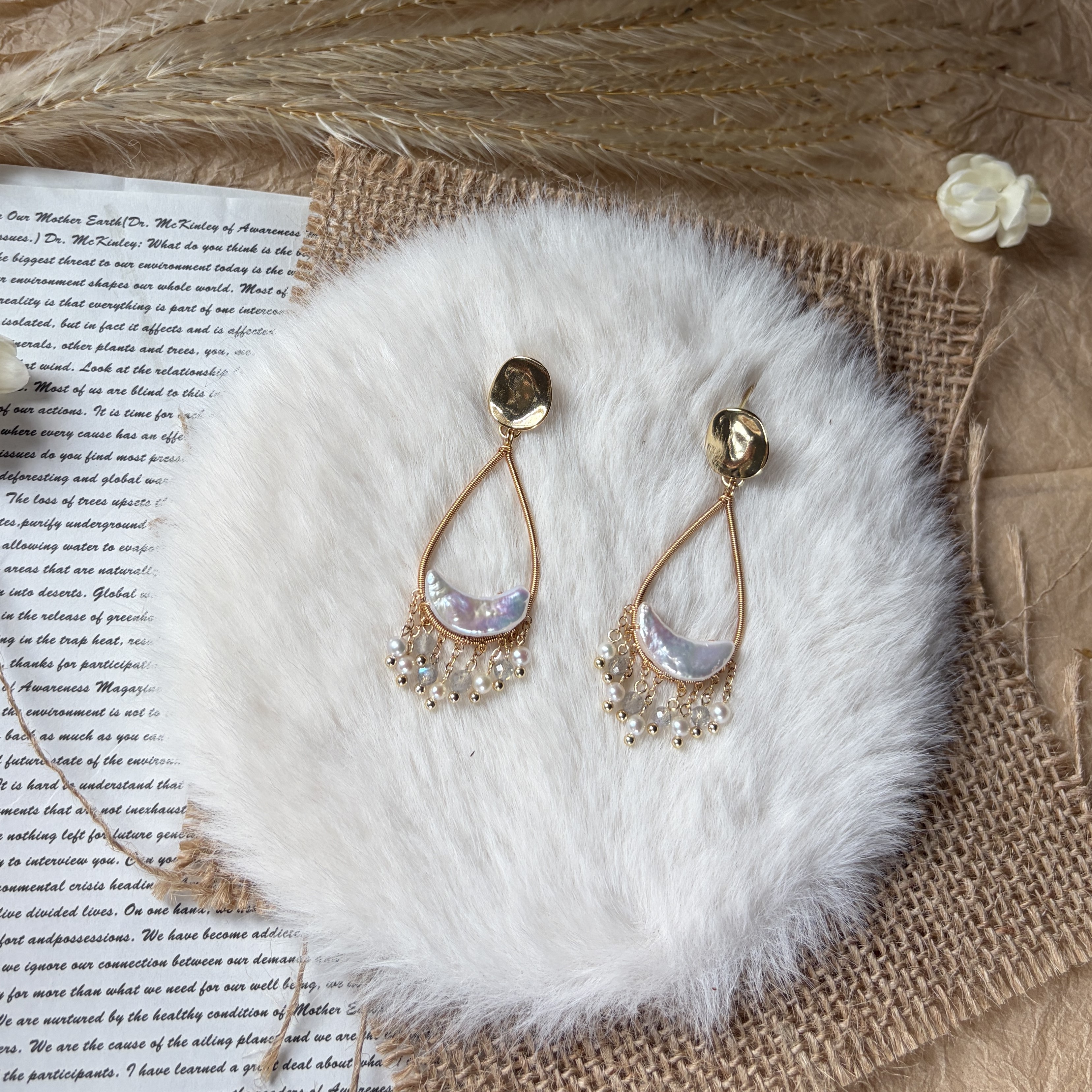 MOONVEIL Baroque Pearl Earrings | Labradorite Celestial Drop Earring