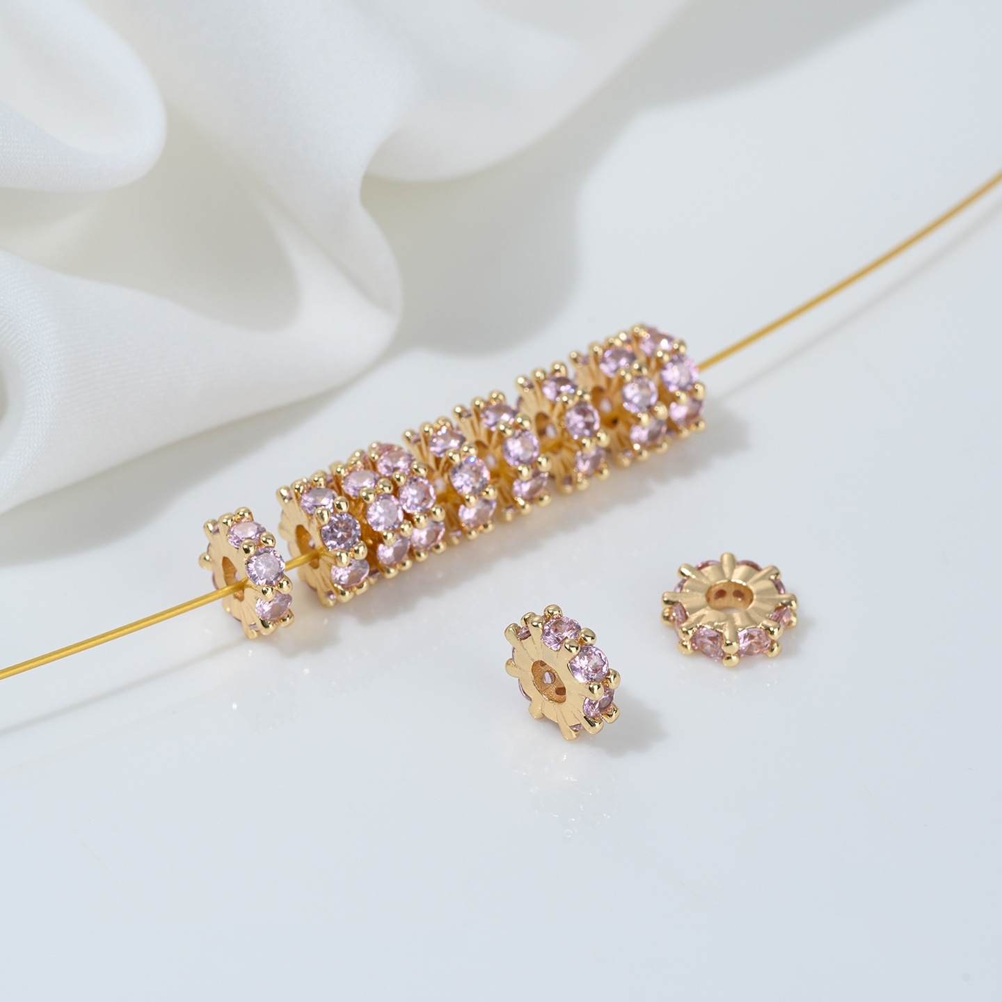 One Loop Zirconia Inlaid Gold Plated Cylindrical Wheel Spacer Beads Mu