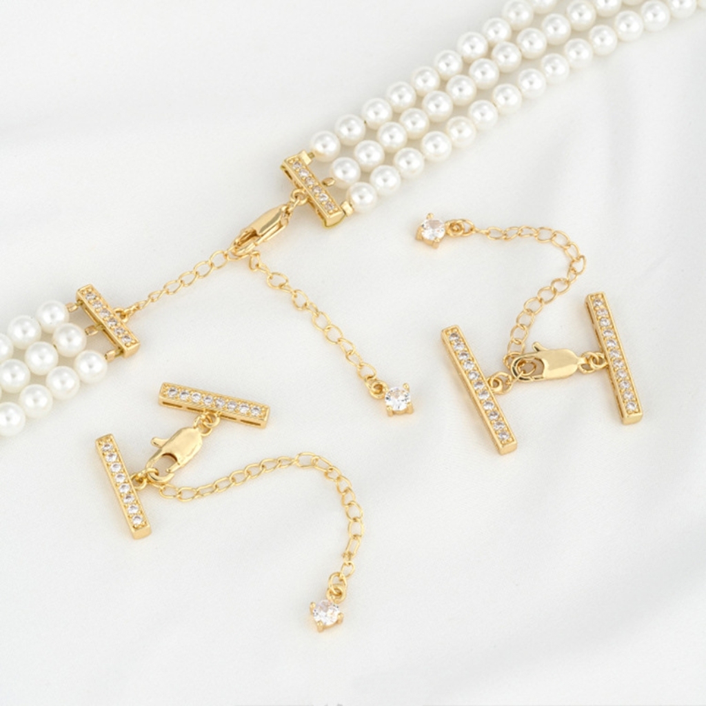 Multi Holes Bar with Fishtail Lobster Buckle and Extension Chain Set