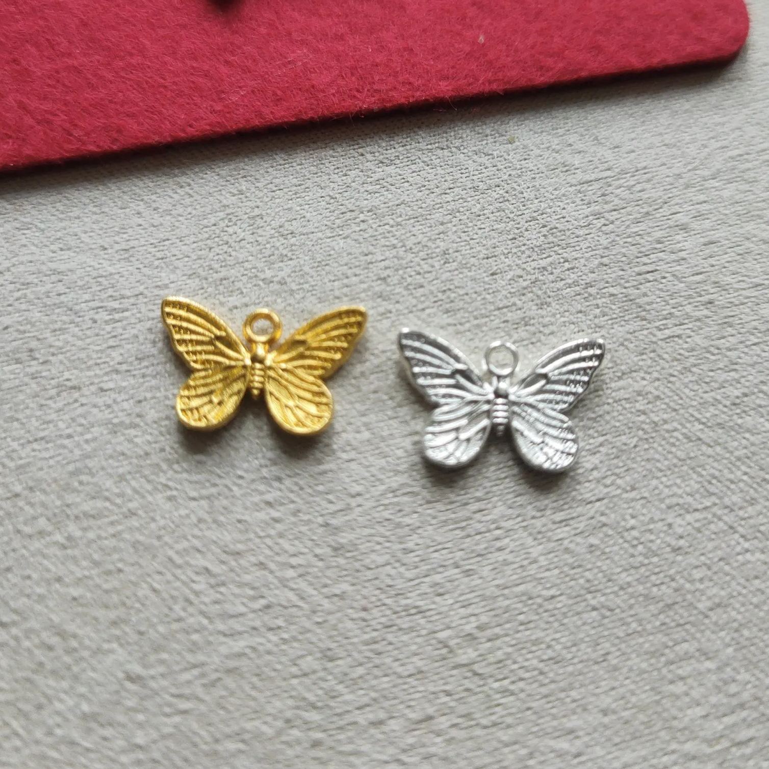 Little Alloy Butterfly Pendant Jewelry Accessory 10 pcs