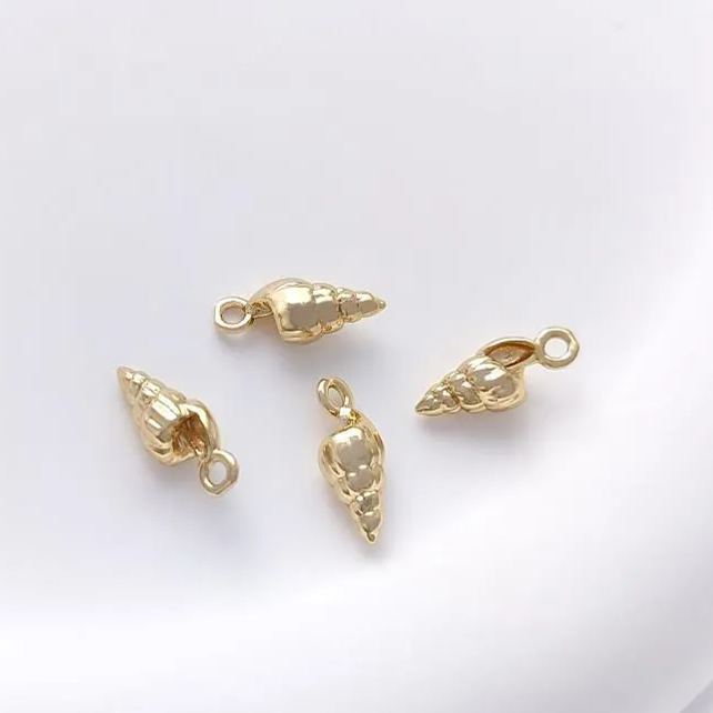 14k Gold Marine Organism Theme Charm Pendant