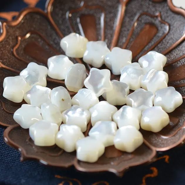 10*10*6.5mm White Shell Carved Fat Star Beads