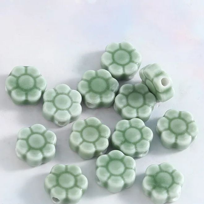 Handmade 10mm Daisy Flower Ceramic Beads 10pcs