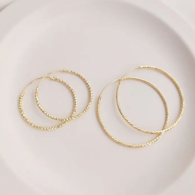 14k Gold Plated Engraved Shining Round Loops Earrings Accessory 1Pair