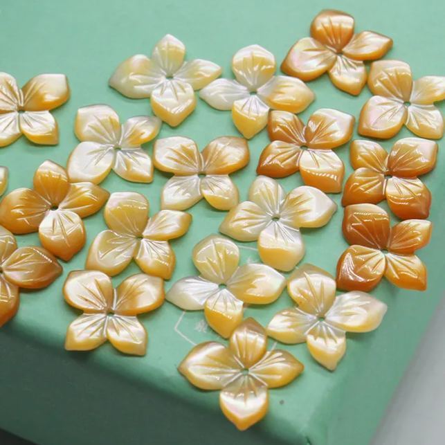 Flowers Carved from Natural Shell 1 Piece