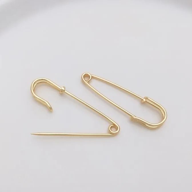 Brooch Pin with Multi Hanging Rings Accessories