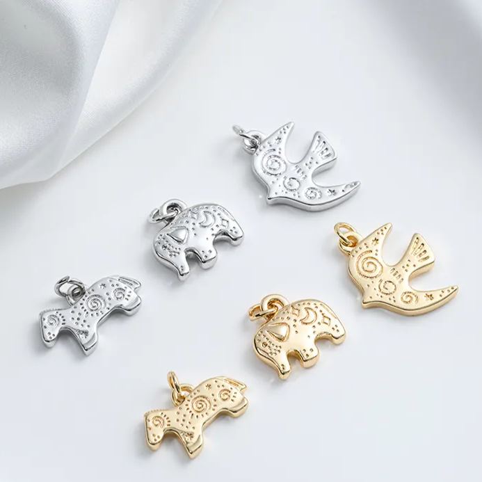 Gold Plated Cute Engraved Animal Pendant Jewelry Charms for DIY