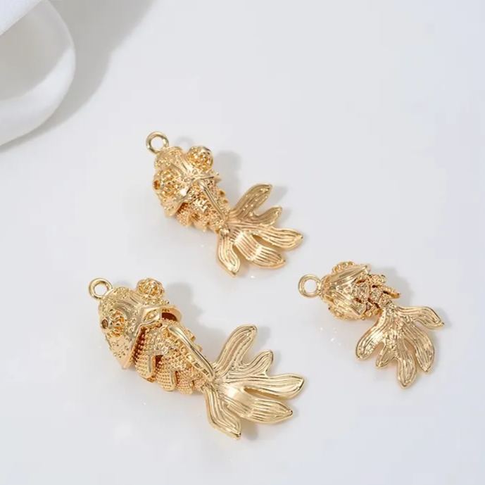 Gold Plated Silver Plated Movable Little Koi Fish Pendant Jewelry Char