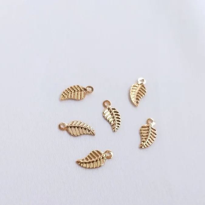 Delicate 14k Gold Plated Three-Dimensional Simulation Leaf Pendant Jewelry Charms