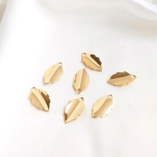 Delicate 14k Gold Plated Three-Dimensional Simulation Leaf Pendant Jewelry Charms