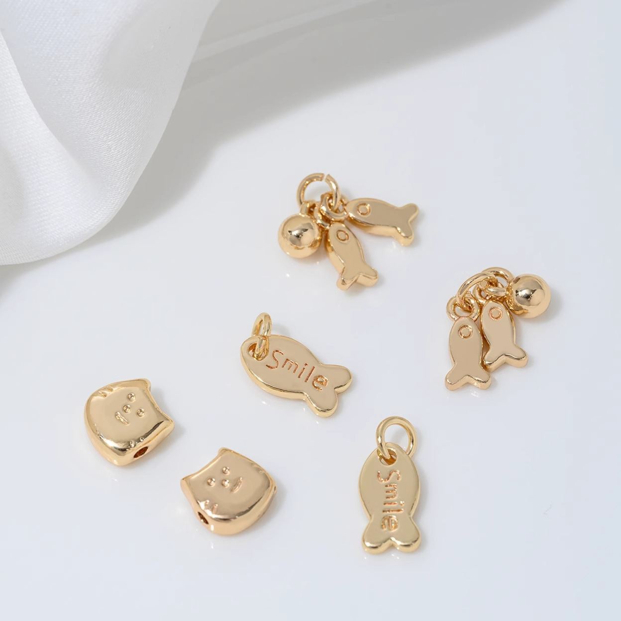 Gold Plated Cat and Fish Charms Spacer Bead Jewelry Pendant for DIY