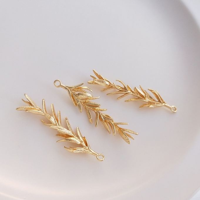 Delicate 14k Gold Plated Simulation Leaf Pendant Cute Charms for Jewelry DIY
