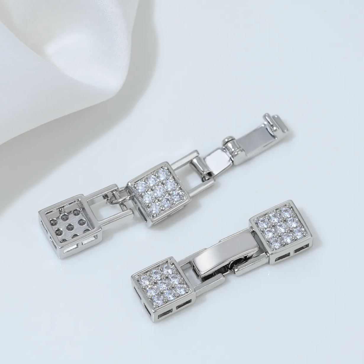 Gorgeous Colored Cubic Zirconia Inlaid Buckle Jewelry Clasp for Beading Jewelry