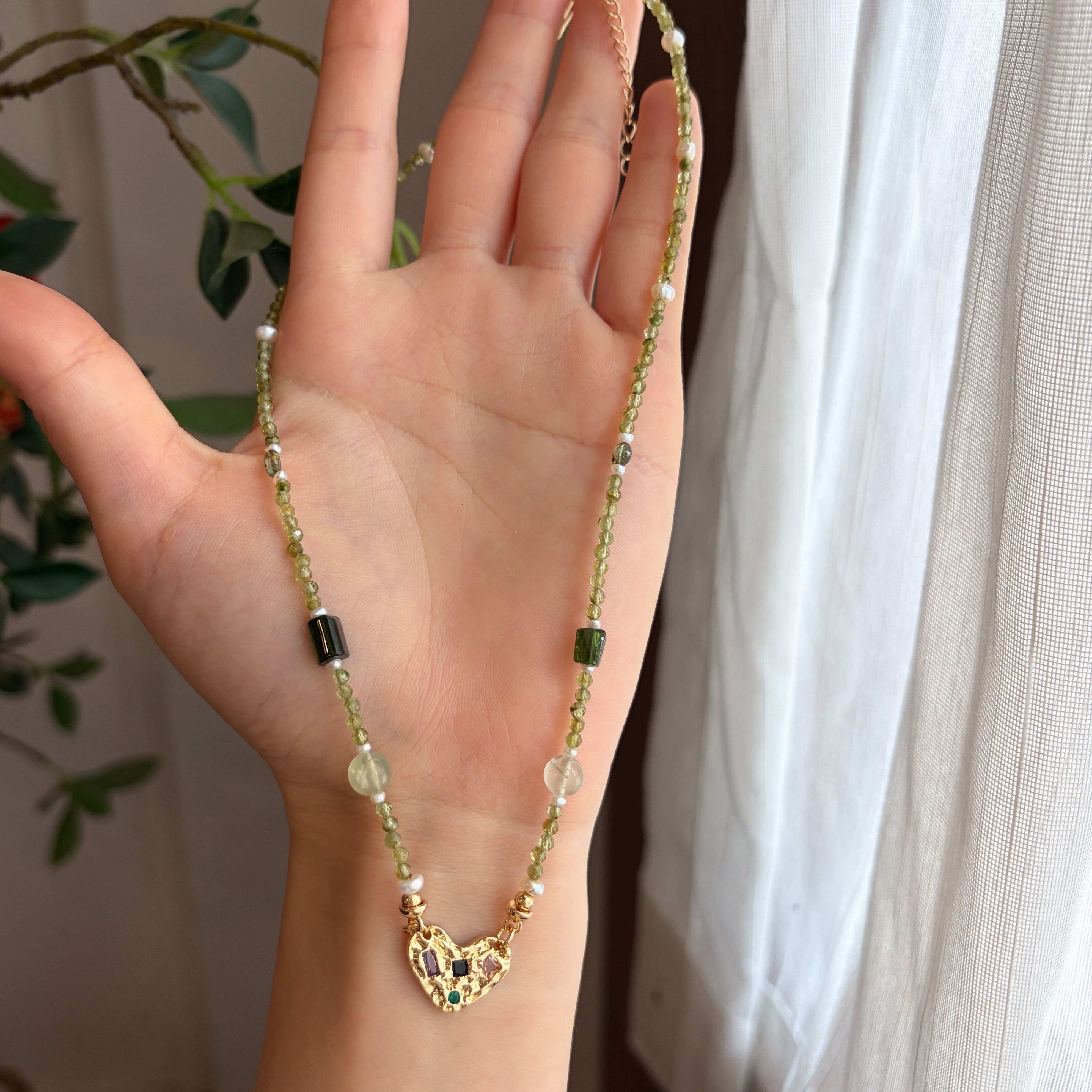 Handmade Green Gemstone Necklace with Zirconia Inlaid Heart Pendant