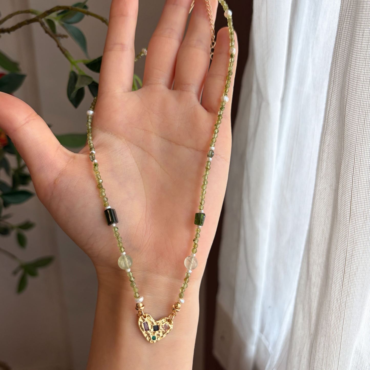 Handmade Green Gemstone Necklace with Zirconia Inlaid Heart Pendant