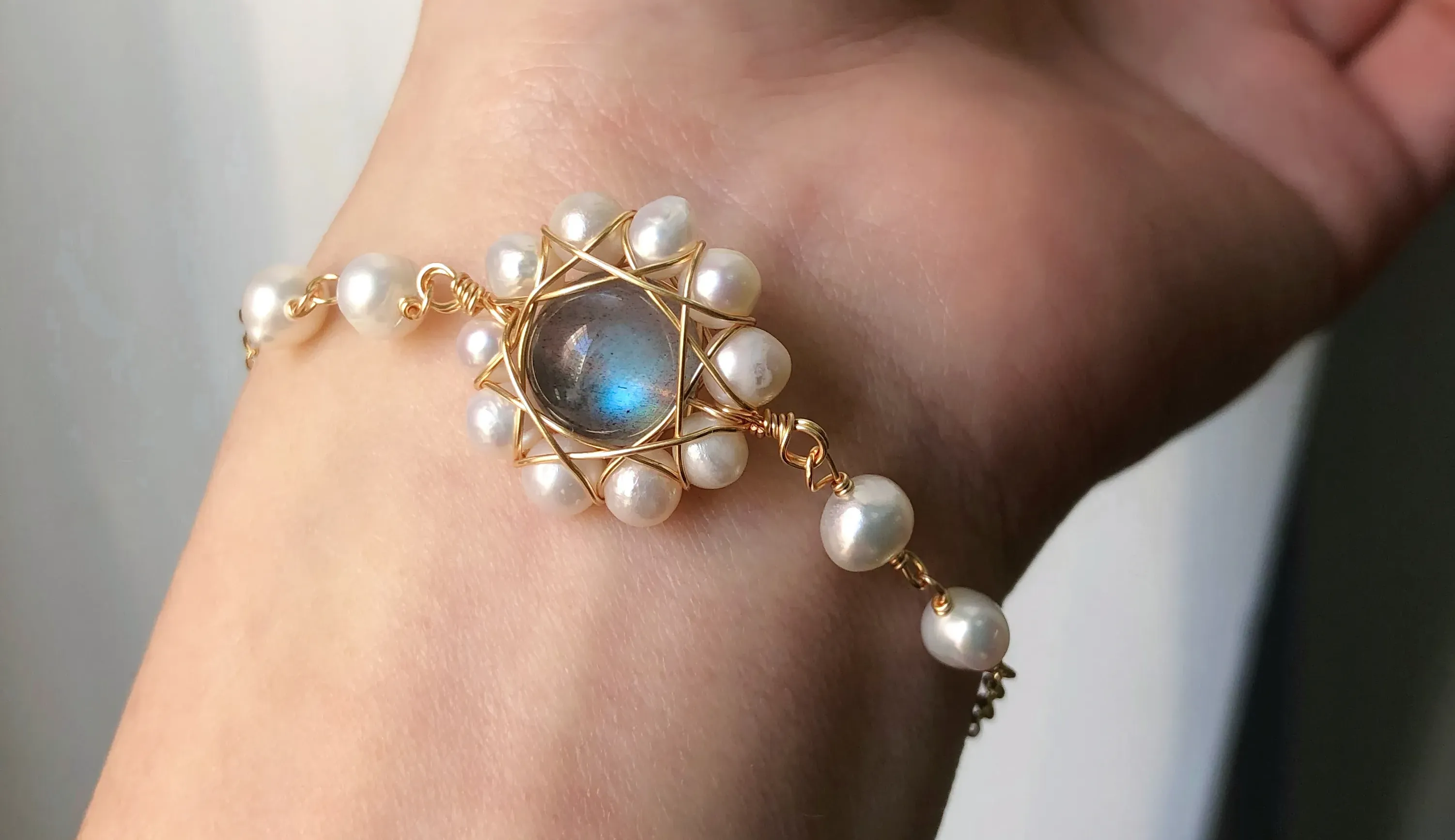 labradorite bracelet