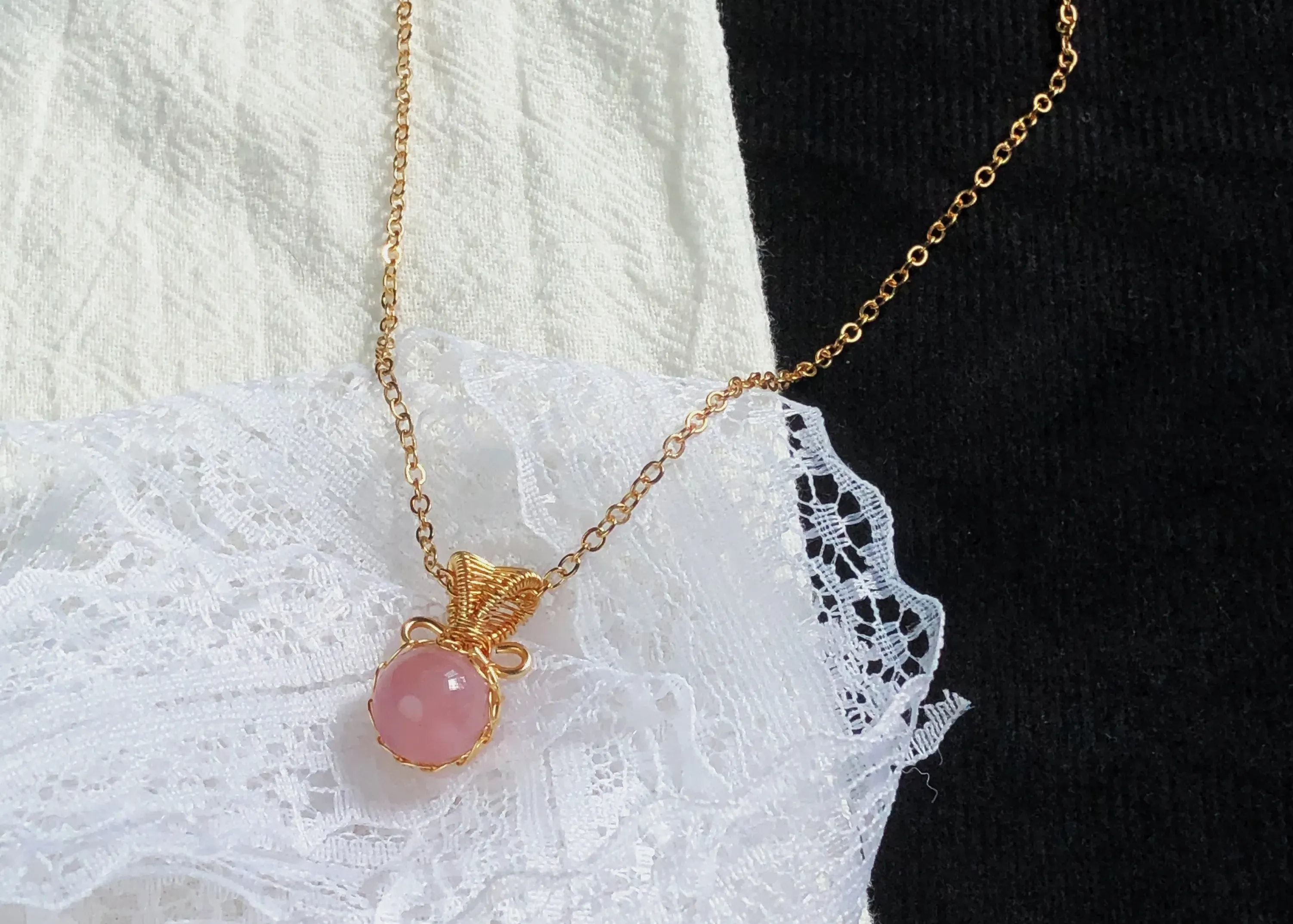 rose quartz necklace