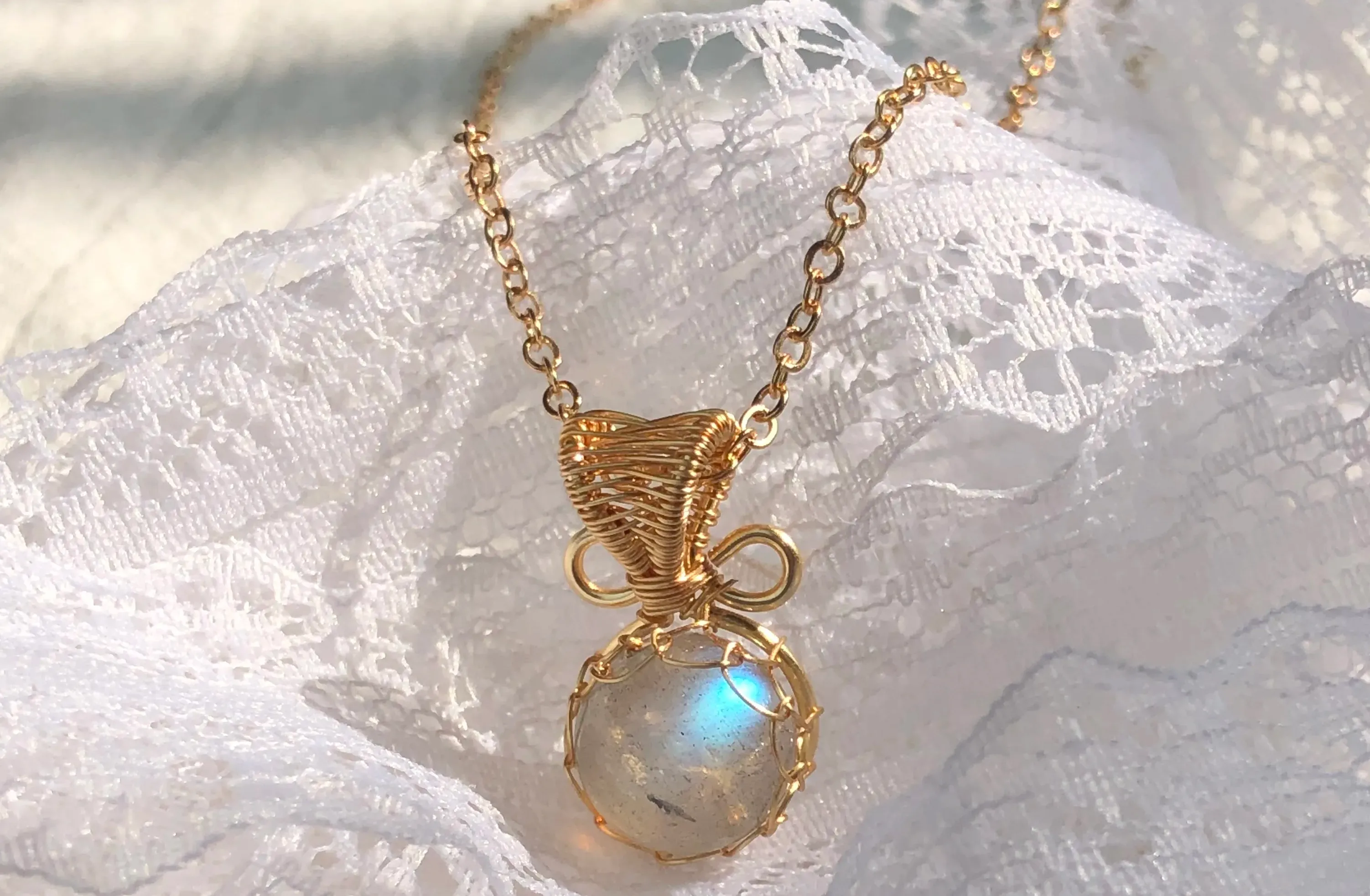labradorite wire wrapped necklace