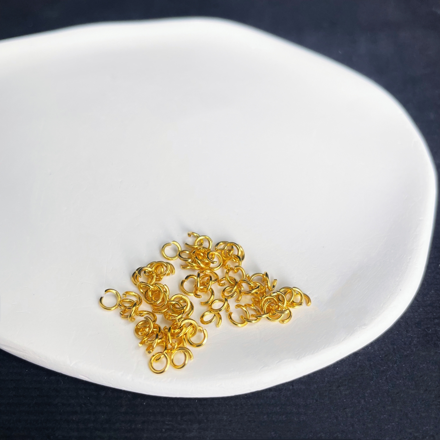 Jump Rings and Opener for Jewelry Making 200pcs