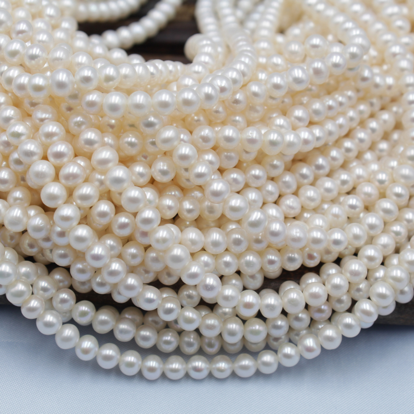  Natural Freshwater Pearl 5-5.5mm Nearly Round